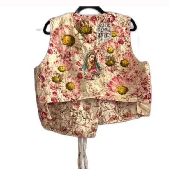 Magnolia Pearl Women's Applique Nikha Vest  ~REVERSIBLE - Picture 7 of 16